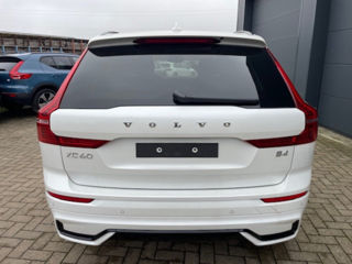 Volvo XC60 foto 3