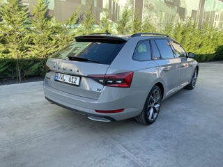 Skoda Superb foto 4