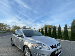 Ford Mondeo foto 2