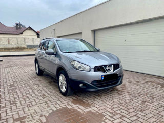 Nissan Qashqai+2