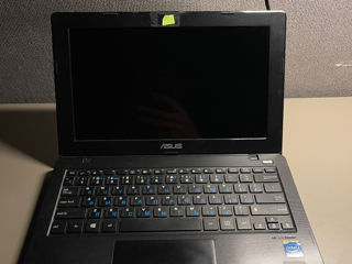 Ноутбук Asus