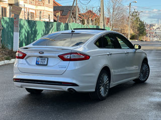 Ford Fusion foto 5