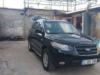 Hyundai Santa FE foto 1