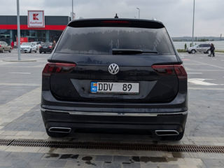 Volkswagen Tiguan foto 2