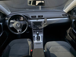 Volkswagen Passat foto 9