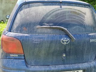 Piese запчасти Toyota Yaris foto 2