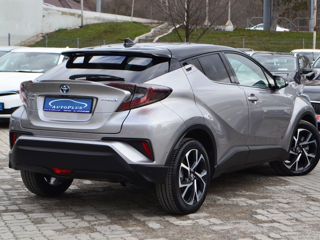 Toyota C-HR foto 3