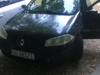 Renault Megane foto 1