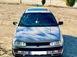 Volkswagen Golf foto 2