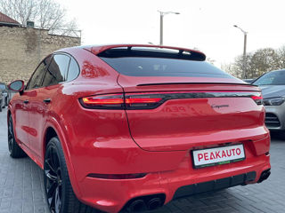 Porsche Cayenne Coupe foto 7