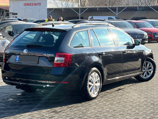 Skoda Octavia foto 5