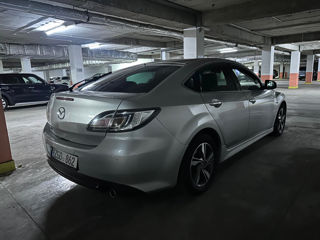 Mazda 6 foto 2