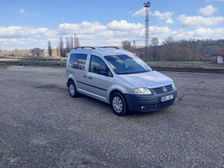 Volkswagen Caddy foto 2