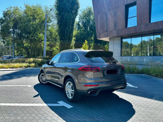 Porsche Cayenne foto 5