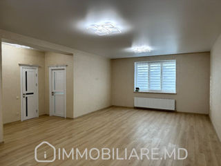 Apartament cu 2 camere, 82 m², Centru, Ialoveni foto 6