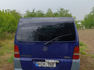 Mercedes Vito foto 2