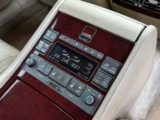 Lexus LS Series foto 17