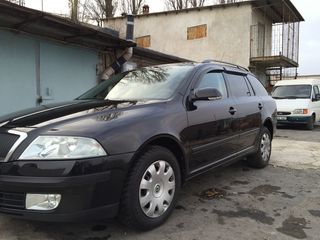 Skoda Octavia foto 1