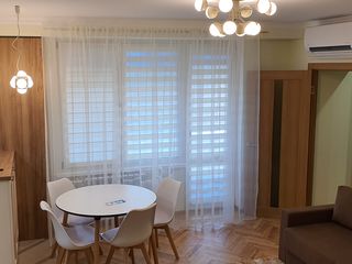 Apartament cu 2 camere, 53 m², Centru, Chișinău