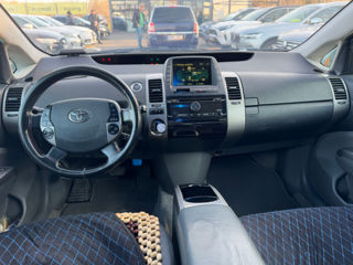 Toyota Prius foto 8