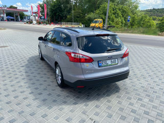 Ford Focus фото 4