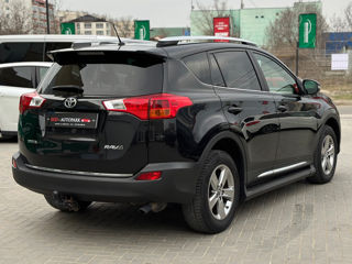 Toyota Rav 4 foto 4