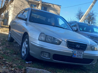 Hyundai Elantra foto 4