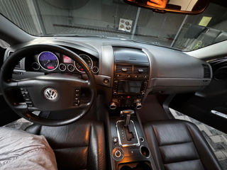 Volkswagen Touareg foto 8