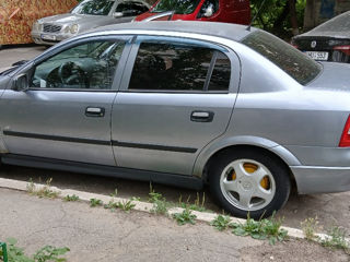 Opel Astra foto 4