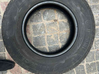 Continental 225/75/R16C