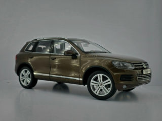 Volkswagen Touareg 1:18 foto 2