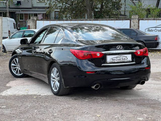 Infiniti Q50 foto 4