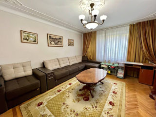 Apartament cu 3 camere, 80 m², Botanica, Chișinău