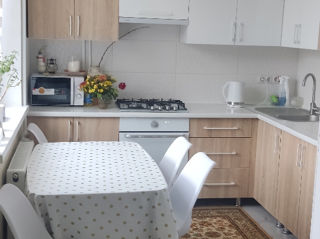 Apartament cu 3 camere, 63 m², Centru, Dubăsari