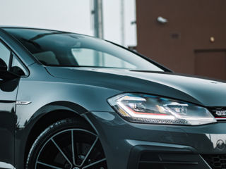 Volkswagen Golf foto 5