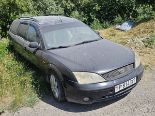 Ford Mondeo foto 2