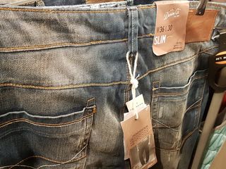 Акция! Новые джинсы из Европы. Всё по 100 лей! Распродажа всего товара! foto 3