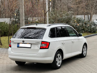 Skoda Fabia foto 2