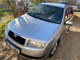 Skoda Fabia foto 2