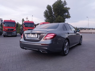 Mercedes E-Class foto 5