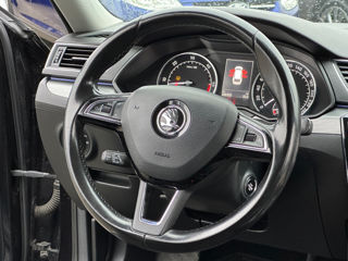 Skoda Superb foto 9