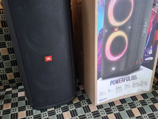 JBL300