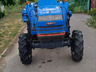 Vînd tractor iseki ta247 foto 2