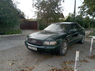 Audi A8 foto 2