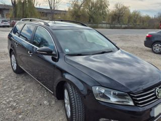 Volkswagen Passat foto 4