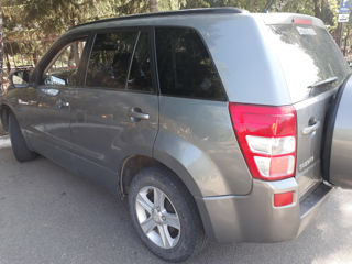 Suzuki Grand Vitara foto 2