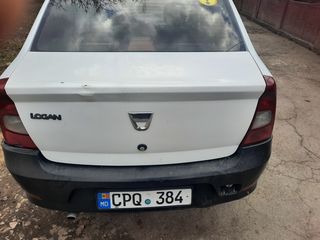 Dacia Logan foto 3