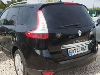 Renault Grand Scenic foto 7