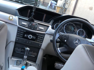 Mercedes E-Class foto 6