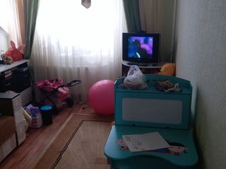 Se vinde apartament cu 2 odai separate(et 6 din 6).Ialoveni foto 7